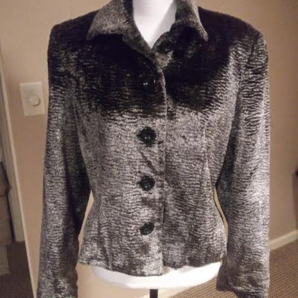 LOUBEN FAUX FUR NWOT - Picture 1 of 2